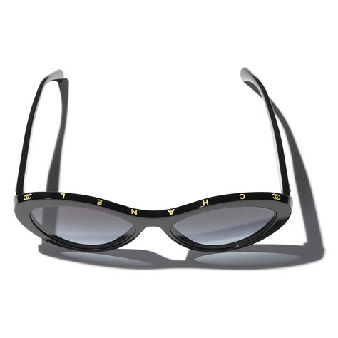 Sunglasses: Oval Sunglasses, acetate Black — Fashion .